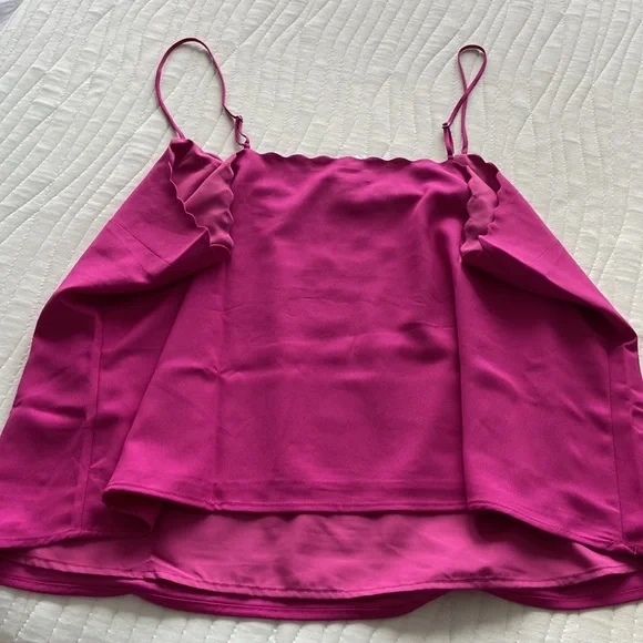 NWT J Crew Fuschia Pink Scalloped Neck Camisole - Picture 4 of 7